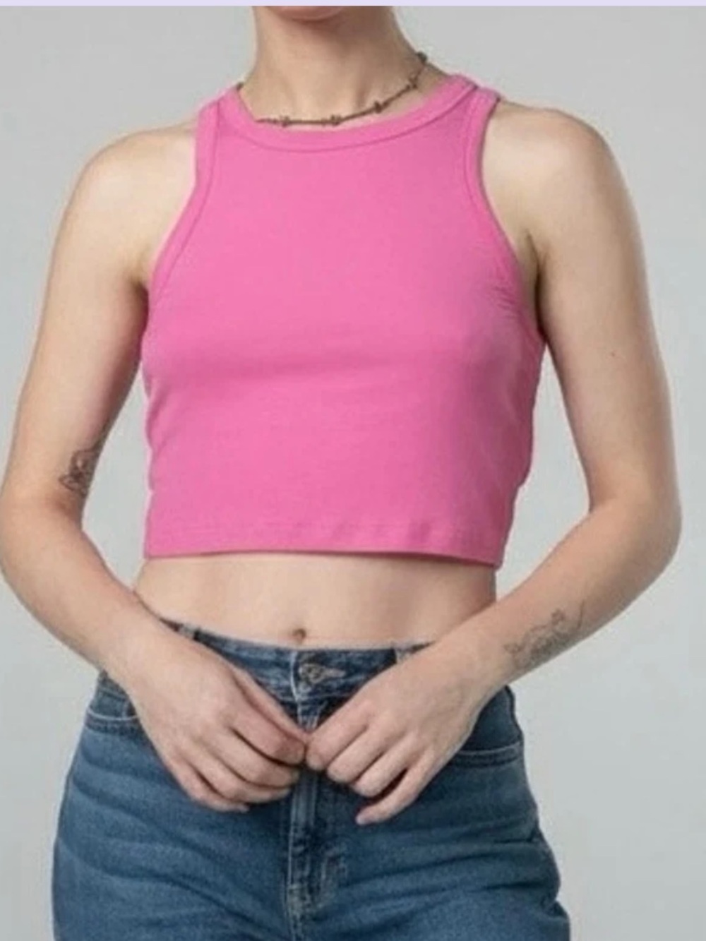 Aritzia SunDeh Best crop tank in cosmo pink
